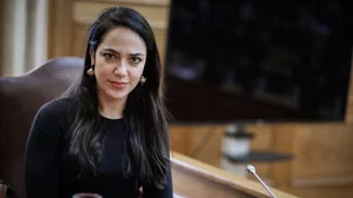 Δόμνα Μιχαηλίδου | «Είναι δύσκολο να περιγράψω τα συναισθήματά μου όταν παιδιά ρωτούν αν μπορώ να τους βρω οικογένεια»