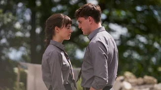 Βρήκαμε τη σειρά που θα γίνει η νέα σου εμμονή