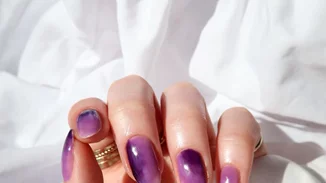 10 φθινοπωρινά ombré μανικιούρ που θα σε κάνουν να ξεχάσεις μια και καλή το καλοκαίρι