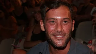 Αντίνοος Αλμπάνης | «Η τελευταία μου σχέση δημιούργησε τέτοια ταραχή μέσα μου που δεν ήθελα να ξανασυνδεθώ»