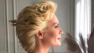 «Είμαι γυναίκα, δεν είμαι μητέρα...» | Το διαφορετικό δημόσιο μήνυμα της Έλενας Χριστοπούλου