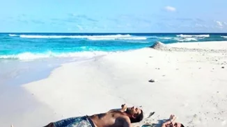 Αθηνά Οικονομάκου – Φίλιππος Μιχόπουλος | Η εντυπωσιακή φωτογραφία τους στις Μαλδίβες