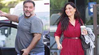 Νάνσυ Αντωνίου | Με maxi κόκκινο φόρεμα στο πλευρό του Γρηγόρη Αρναούτογλου