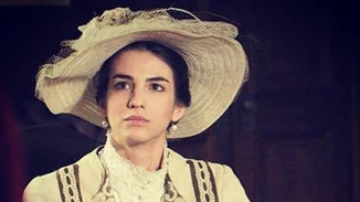 Αναστασία Παντούση | Η τεράστια αλλαγή στην εμφάνιση της πρωταγωνίστριας από το «Κόκκινο Ποτάμι»