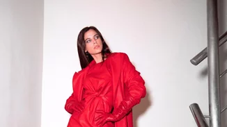 Χριστίνα Μπόμπα | Η total red εμφάνιση στο Instagram