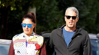 Έλενα Παπαρίζου | Με athleisure outfit σε έξοδο με τον Ανδρέα Καψάλη