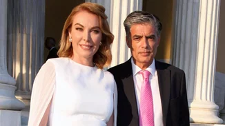 Τατιάνα Στεφανίδου - Νίκος Ευαγγελάτος | Ο εντυπωσιακός στολισμός του σπιτιού τους και το δημόσιο μήνυμα (pics,vid)