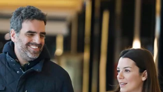 Νικολέττα Ράλλη - Μιχάλης Ανδρούτσος | Φωτογραφίες από το σπίτι που μόλις μετακόμισαν με την κόρη τους