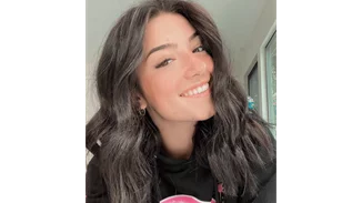 Charlie D'Amelio | Ποια είναι η Tiktoker με τα 100 εκατομμύρια followers