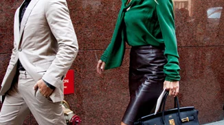 Πώς να φορέσεις τις pencil φούστες