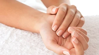 Ενοχλητικές και αντιαισθητικές παρανυχίδες; Δες τι μπορείς να κάνεις για να τις αντιμετωπίσεις