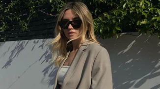 Janna Sireac | Μας δείχνει τη συλλογή με τα παπούτσια της