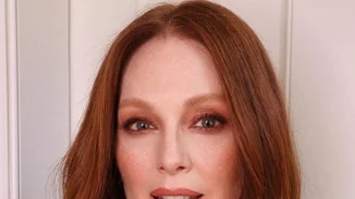 Σκέφτεσαι να βάψεις τα μαλλιά σου κόκκινα; Οι 3 αποχρώσεις που πρέπει να δεις πριν μπεις σε λίστα αναμονής για το κομμωτήριο