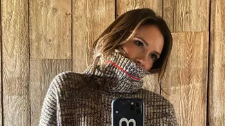 Lockdown 3.0 | 10 άνετα φορέματα που θα ενέκρινε κι η Victoria Beckham