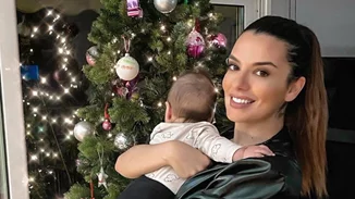 Νικολέττα Ράλλη | Η πρώτη της ονομαστική εορτή ως μαμά και η τρυφερή φωτογραφία με την κόρη της, Σοφία