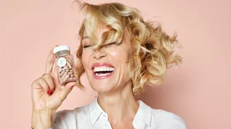 Μάθαμε το μυστικό της Βίκυς Καγιά για λαμπερή επιδερμίδα και ευεξία