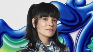 Dior Men Fall 2021 | Άντρες και γυναίκες celebrities λανσάρουν τα ρούχα της συλλογής