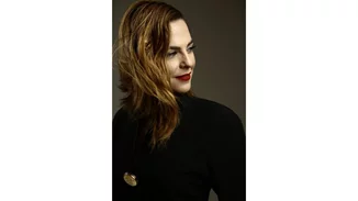 Η Ρένα Μόρφη αποκλειστικά στη Madame Figaro