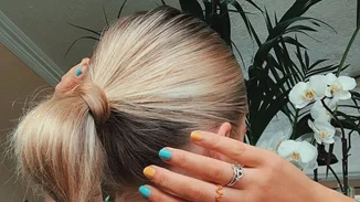 Bubble ponytail | Το χτένισμα που θα σώσει τις bad hair days σου