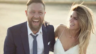 Γιάννης Βαρδής | Ο τρυφερός τρόπος που ευχήθηκε στη σύζυγο του Νατάσα για τη γιορτή της