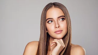 Μπορεί τελικά το κολλαγόνο να μας κάνει να φαινόμαστε νεότερες;