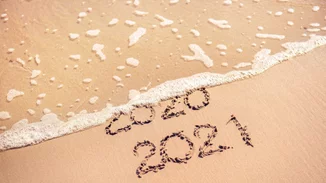 Ζώδια 2021 | Οι ετήσιες προβλέψεις και τα μαθήματα του 2020