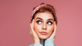 Μπορεί η χαμηλή αυτοεκτίμηση να επηρεάζει το δέρμα μας;