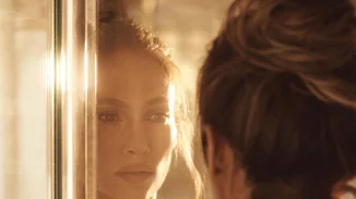Jennifer Lopez | Δες το preview της skincare συλλογής της