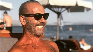 Πέτρος Κωστόπουλος | Σε σχέση με γνωστή 26χρονη Ελληνίδα τραγουδίστρια (pics)