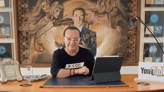 Λευτέρης Πανταζής | Πλάνα από την υπερπολυτελή βίλα του στη Βουλιαγμένη (pics,vid)