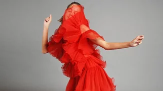 Red Hot | Φορέστε το πιο τολμηρό χρώμα της σεζόν