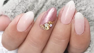 Ombré French Mani | Πώς να το πετύχεις εύκολα μόνη σου στο σπίτι