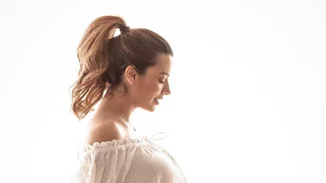 Νικολέττα Ράλλη | Η φωτογραφία με φουσκωμένη κοιλίτσα και το δημόσιο μήνυμα