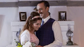 Άγριες Μέλισσες spoiler | Ο Βόσκαρης κάνει "πιόνι" του τη Σοφούλα