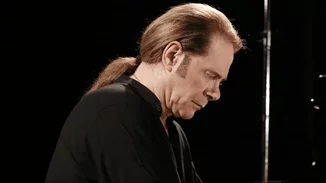 Στέφανος Κορκολής | "Σε μένα ο καρκίνος έρχεται και φεύγει. Είναι μία διαρκής μάχη"