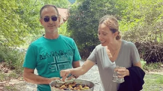 Βαρύ πένθος για τον Κώστα Κρομμύδα | Πέθανε ο πατέρας του από κορονοϊό