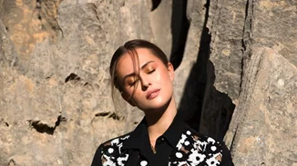 Highlighter | Πώς να το εφαρμόσεις σωστά στο πρόσωπό σου σε λιγότερο από 1᾽ like a pro