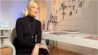 Tο κοτλέ παντελόνι της Βίκυς Καγιά είναι budget friendly και ιδανικό για όλες τις ώρες