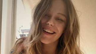 Γεωργία Αβασκαντήρα | Η νέα απόχρωση στα μαλλιά της θα σε κάνει να ανυπομονείς να ανοίξουν τα κομμωτήρια