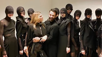 Madwalk 2020 | Η Υβόννη Μπόσνιακ επιστρέφει στην πασαρέλα μετά από 10 χρόνια με τη συλλογή του Γιάννη Λάσκου