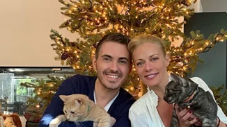 Μιχάλης Χατζηγιάννης - Ζέτα Μακρυπούλια | Η τρυφερή φωτογραφία από το σπίτι τους και οι ευχές