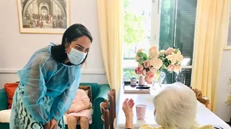 117 χρονών η γηραιότερη γυναίκα που εμβολιάστηκε στην Ελλάδα