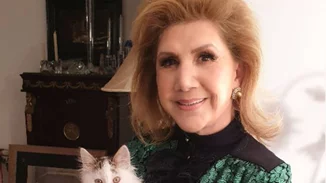 Λίτσα Πατέρα | Φωτογραφίες από το κλασικό σπίτι της (pics,vid)