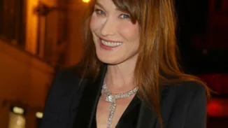 Giulia Sarkozy | Η μεγάλη αλλαγή στη ζωή της 12χρονης κόρης του Nicolas Sarkozy και της Carla Bruni