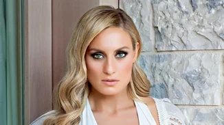 Ελεονώρα Μελέτη | Για shopping με την εγκυμονούσα Όλγα Λαφαζάνη