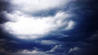 Βελτιώνεται ο καιρός σήμερα | Εως 25 βαθμούς η θερμοκρασία - Πού θα σημειωθούν τοπικές βροχές