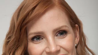 Pink everywhere | Όλες οι αποχρώσεις του ροζ κραγιόν και πώς να τις φορέσεις