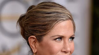 Δύσκολες στιγμές για την Jennifer Aniston: Πέθανε η μητέρα της