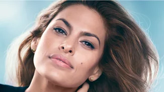 Eva Mendes: Σε σπάνια δημόσια έξοδο με την κόρη της
