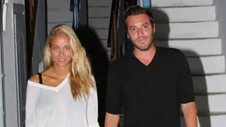 Δούκισσα Νομικού - Δημήτρης Θεοδωρίδης: Στην Μύκονο για το τριήμερο (video)